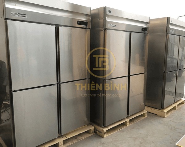 Tủ đông Hoshizaki HF-126MA-S có bề mặt sáng bóng