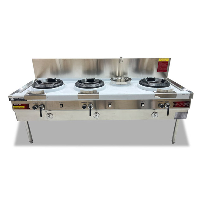 bep a 3 hong cong nghiep dung gas 1m8 co quat thoi 1