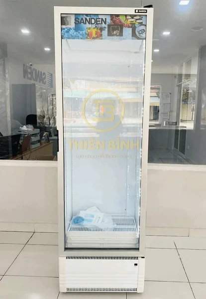 Top 3 tủ mát trưng bày tiết kiệm điện (Inverter) đáng mua nhất năm - ảnh 1 Tu mat Inverter Sanden 1 canh kinh SPB 0500