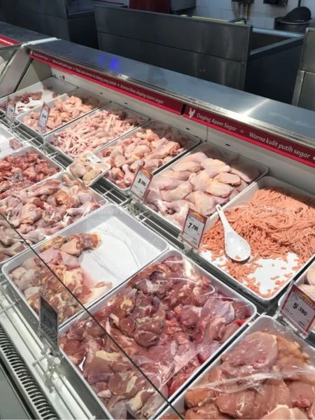 Nên chọn tủ mát trưng bày thịt có kính hay tủ open chiller không kính? - ảnh 3 Tu trung bay thit khong kinh